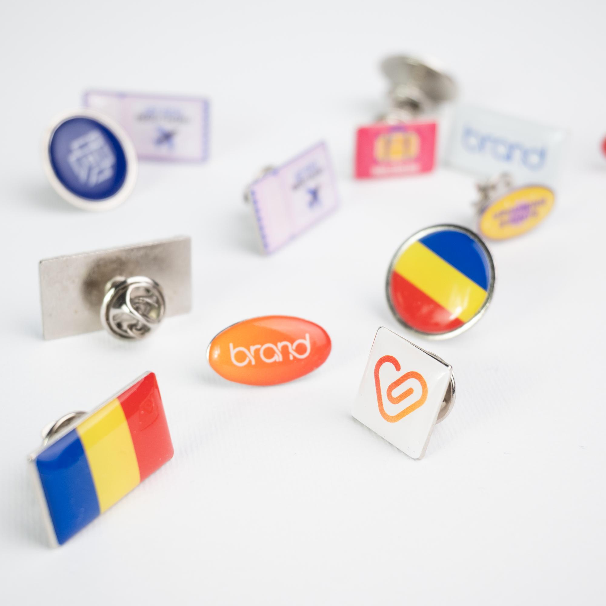 Insigne metalice cu lentilă rășină Argintiu Rotund - Ø 20 mm