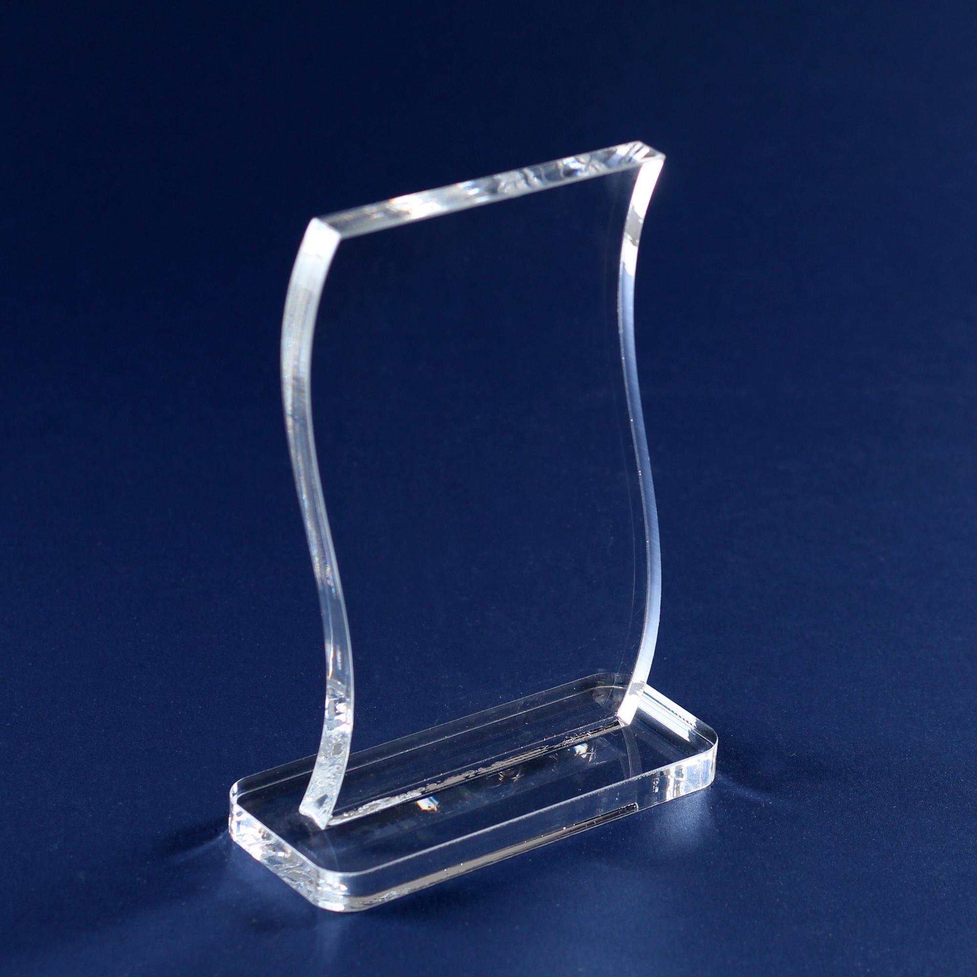 Trofee din acryl personalizate - forme standard 