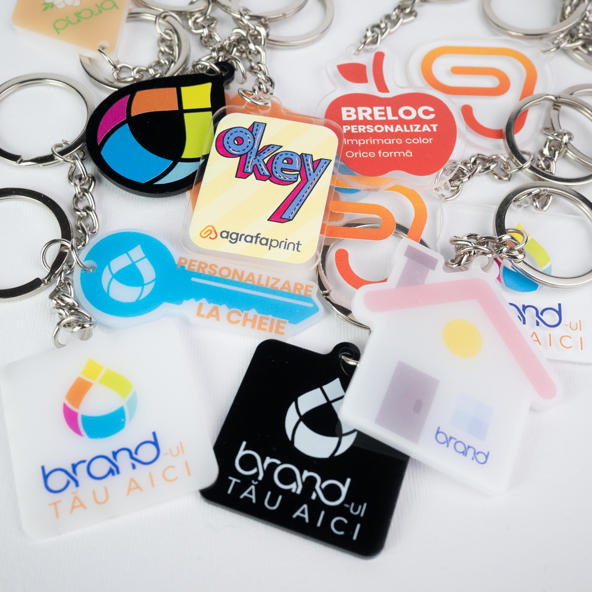 Brelocuri din plastic personalizate 