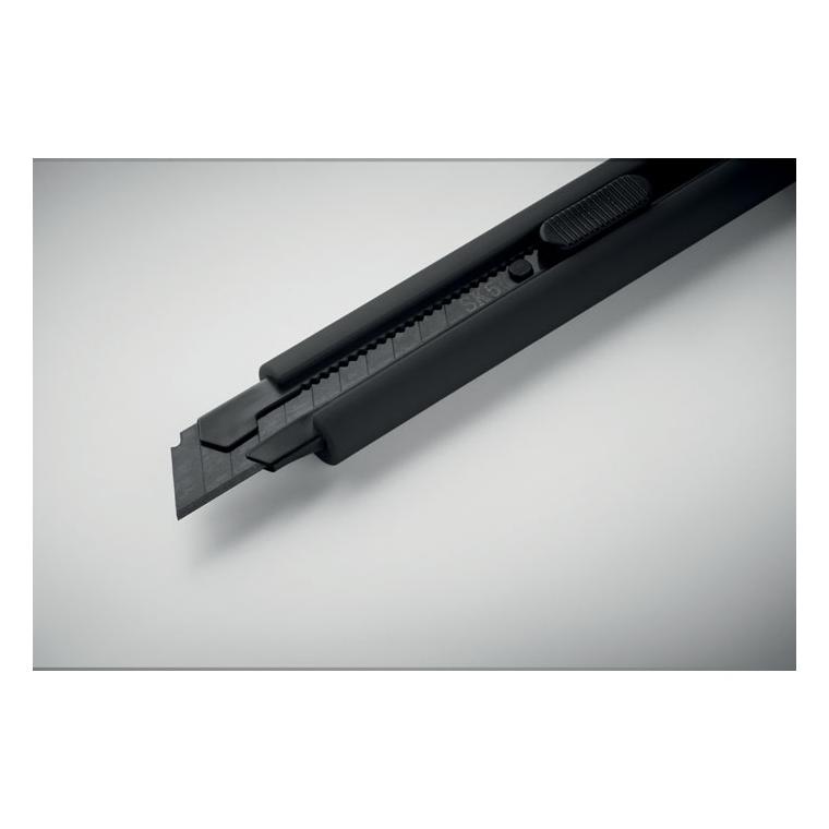 Cutter mare retractabil Blade + Negru
