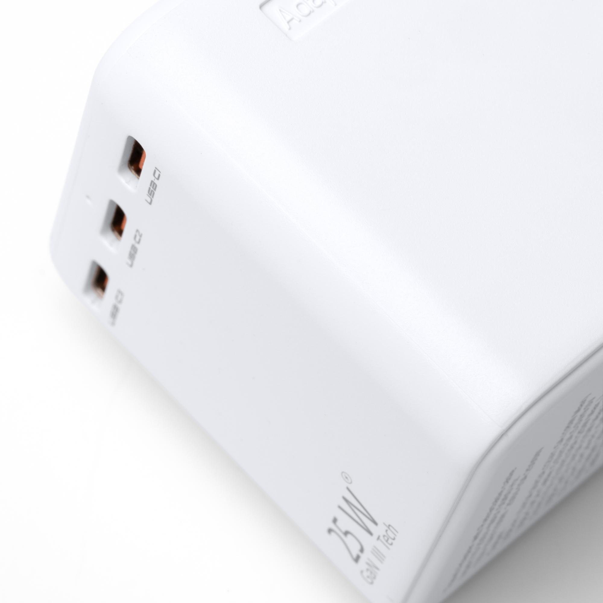 Adaptor călătorie Nexar ALB Marime universala