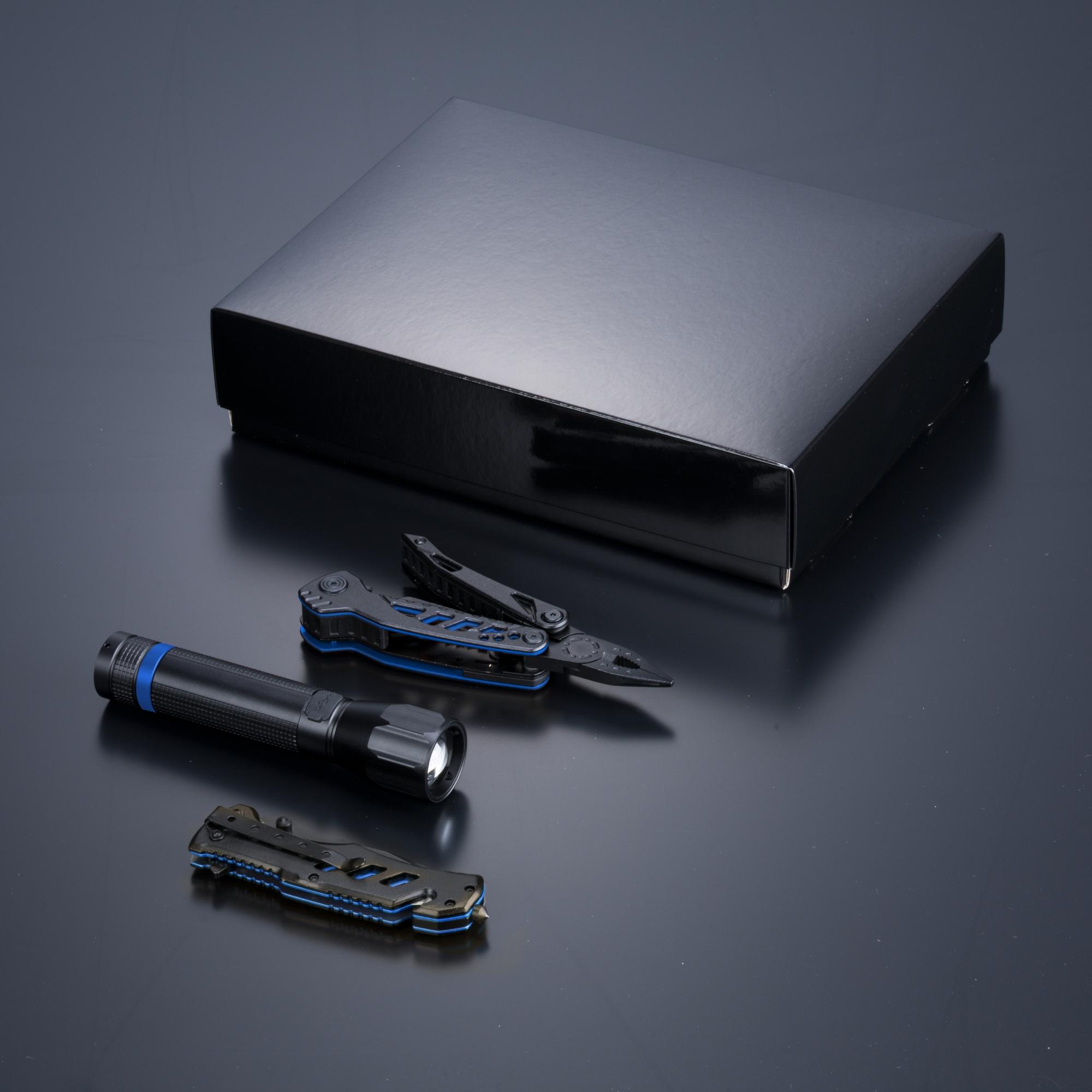 Set Optima Iii-B: Multitool, Cuțit De Salvare Și Lanternă Mare