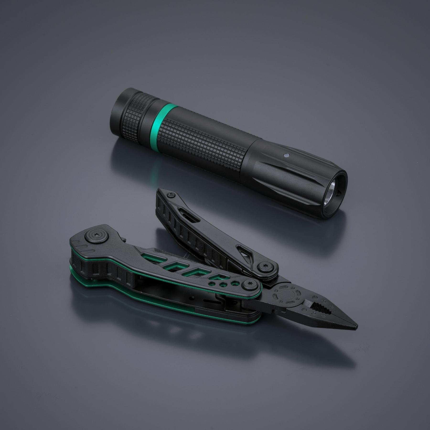 Set Optima Color II: multitool și lanternă mică