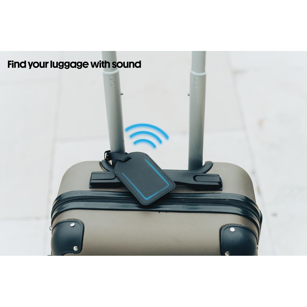 Globetrack RCSrPolyester luggage tag with worldwide locating black