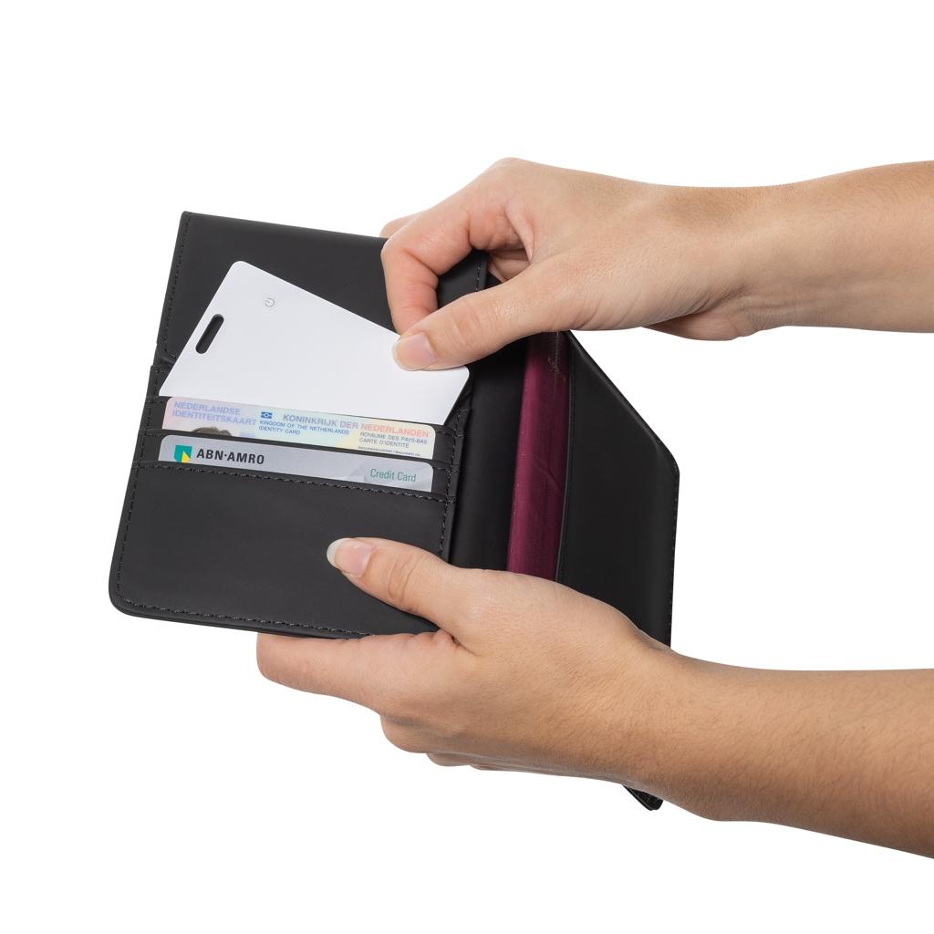 Findit RCS rplastic ultra-thin finder card rechargeable transparent