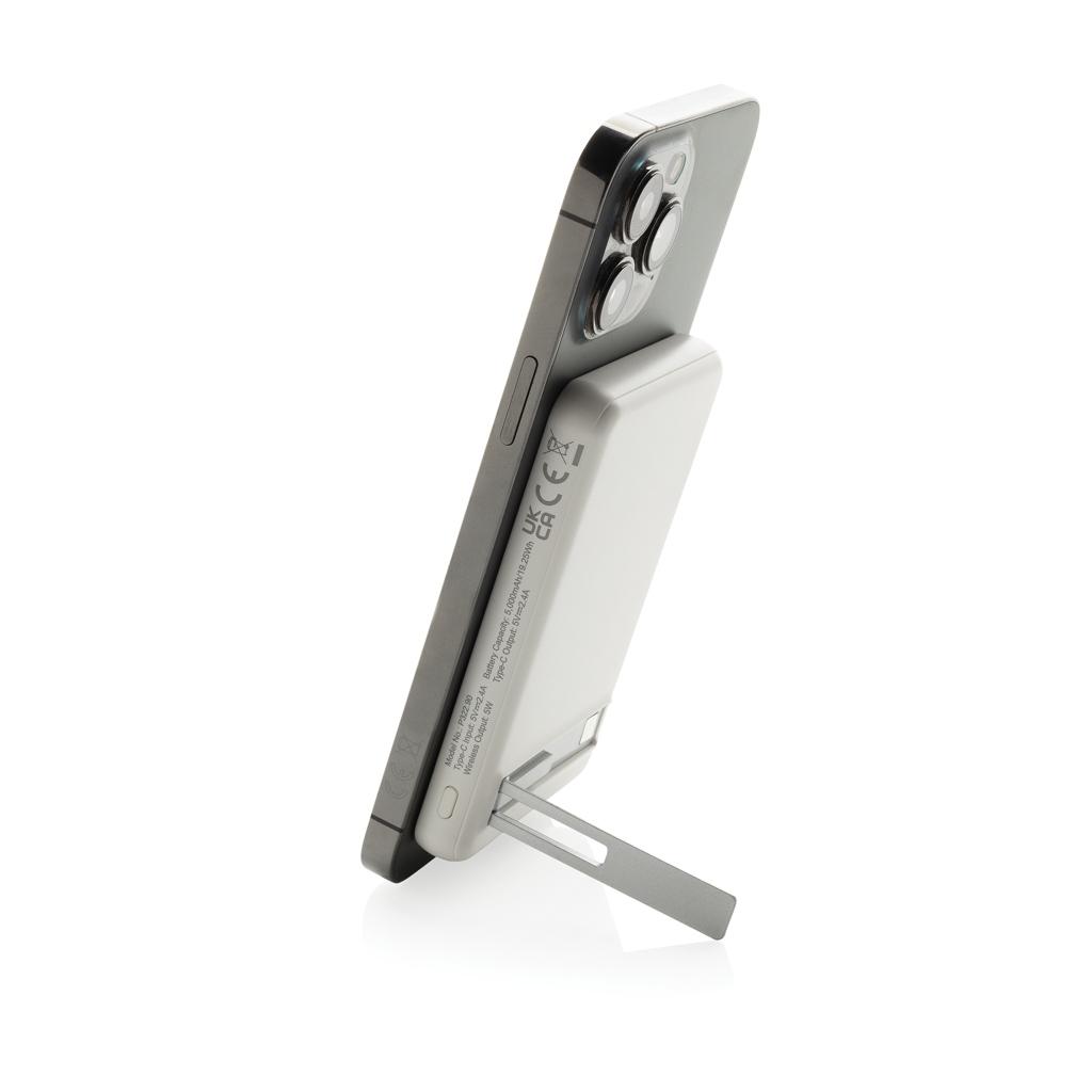 Zen RCS rplastic 5000 mah 5W magnetic bamboo powerbank transparent