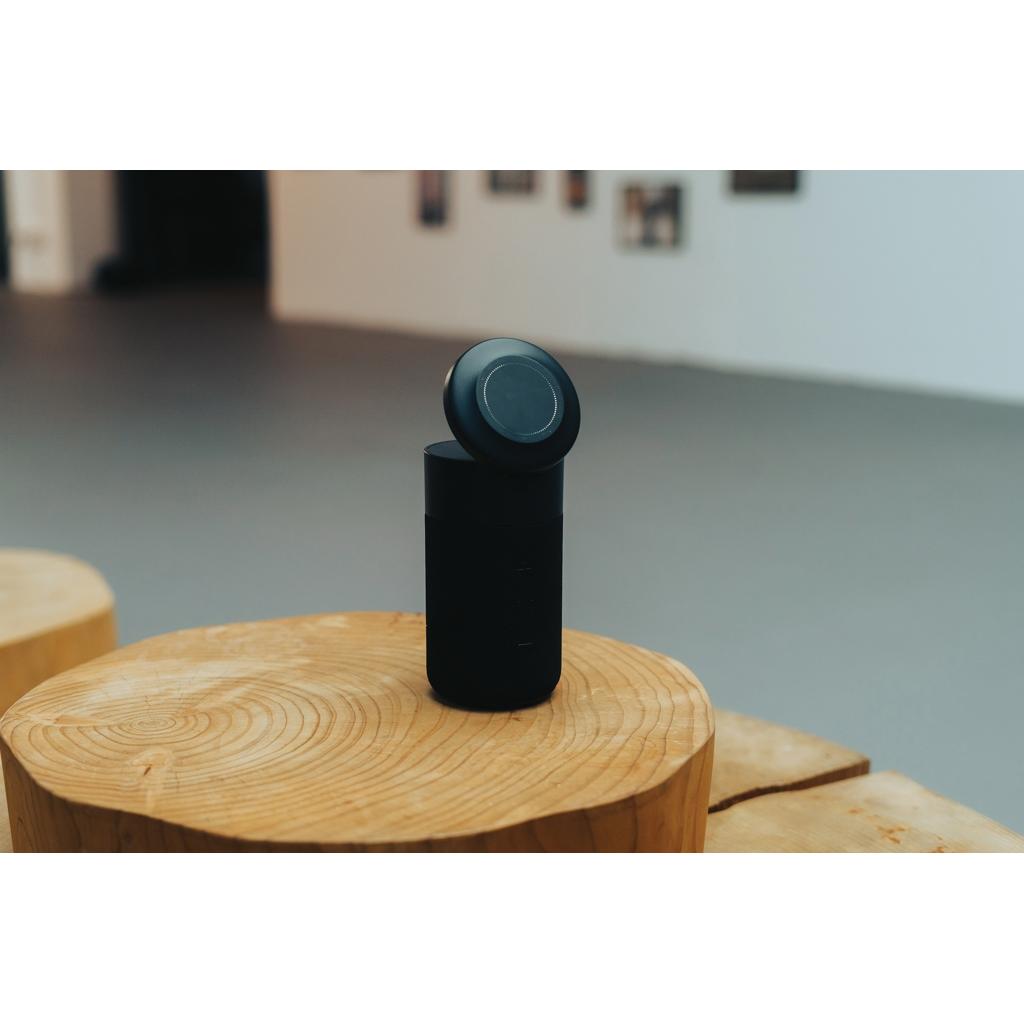 Urban Vitamin Anaheim RCS recycled 10W speaker 15W charger black