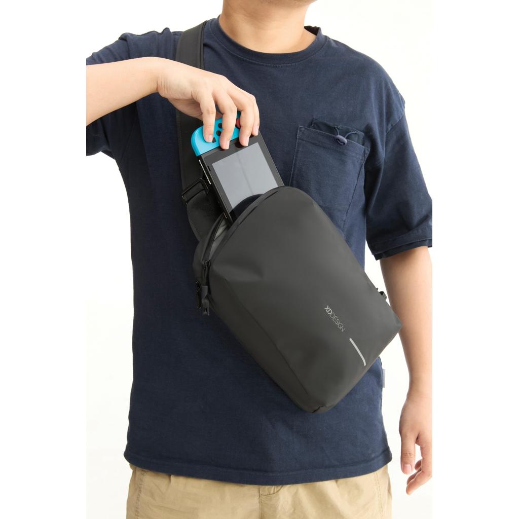 Urban Water Resistant Expandable Sling black