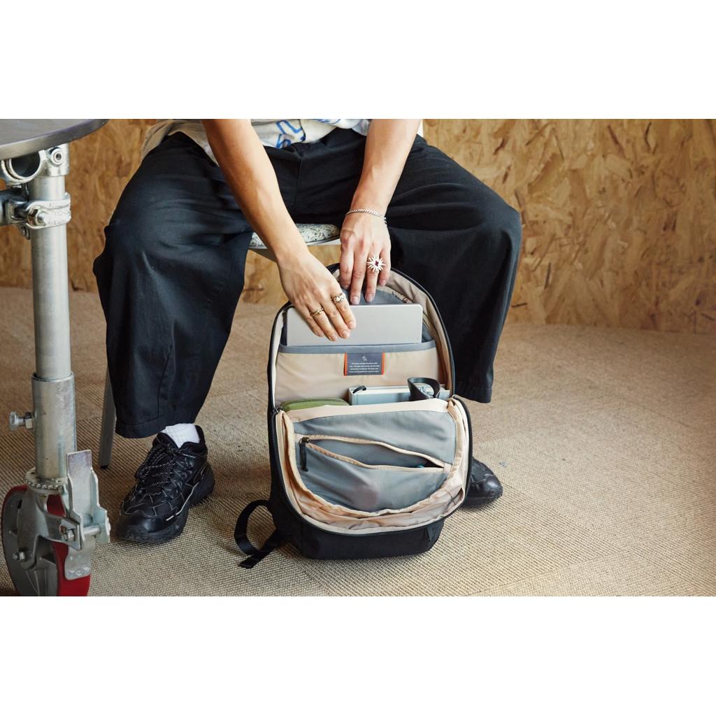 Bellroy Via Backpack black