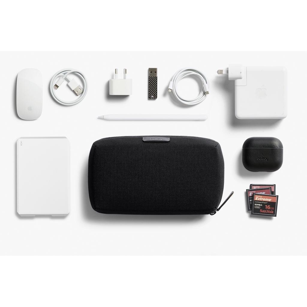 Bellroy Tech Kit black