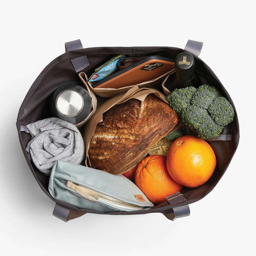 Bellroy Market Tote black