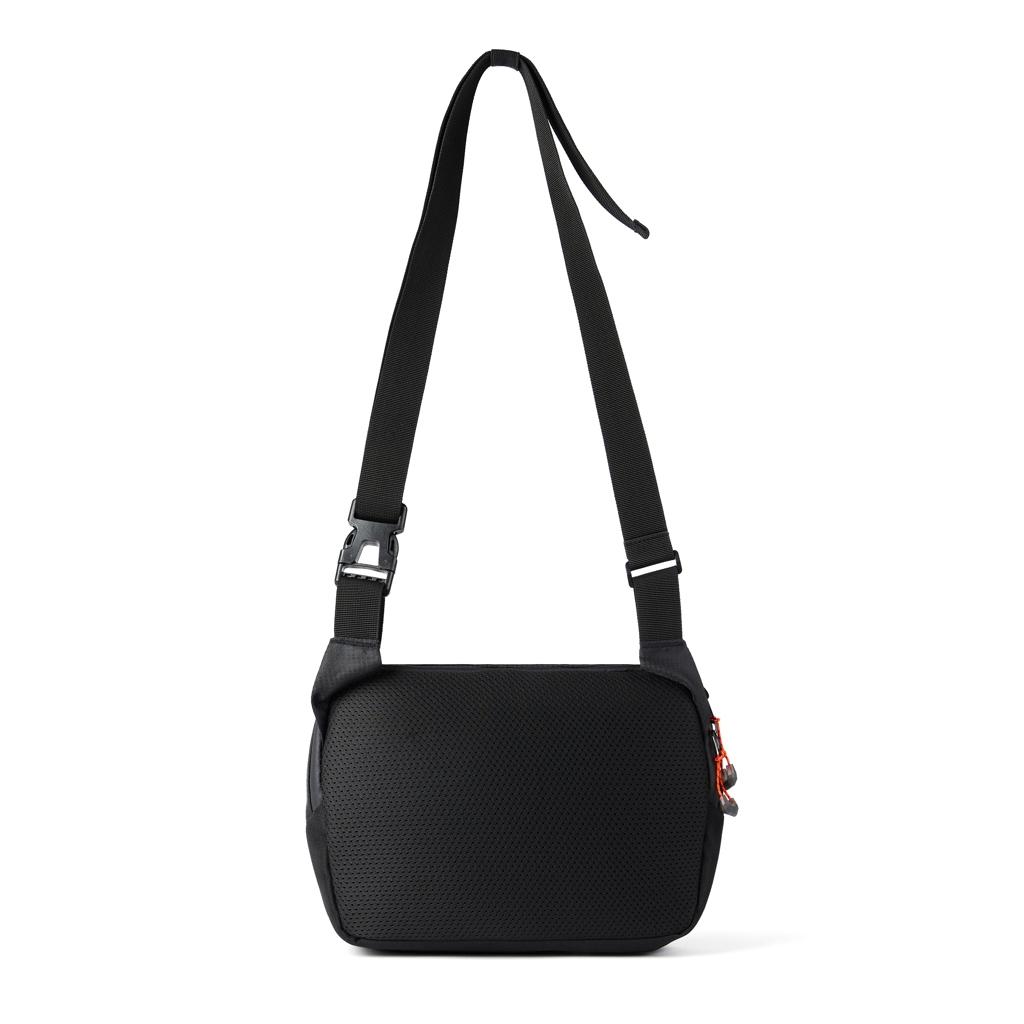 Geantă crossbody Nordic Drift Trail 4L black