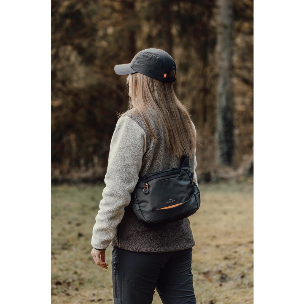 Geantă crossbody Nordic Drift Trail 4L black