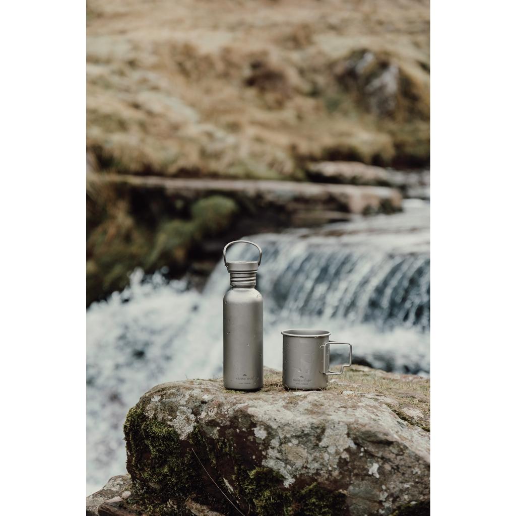 Sticlă titan Nordic Drift Trail 600 ml silver