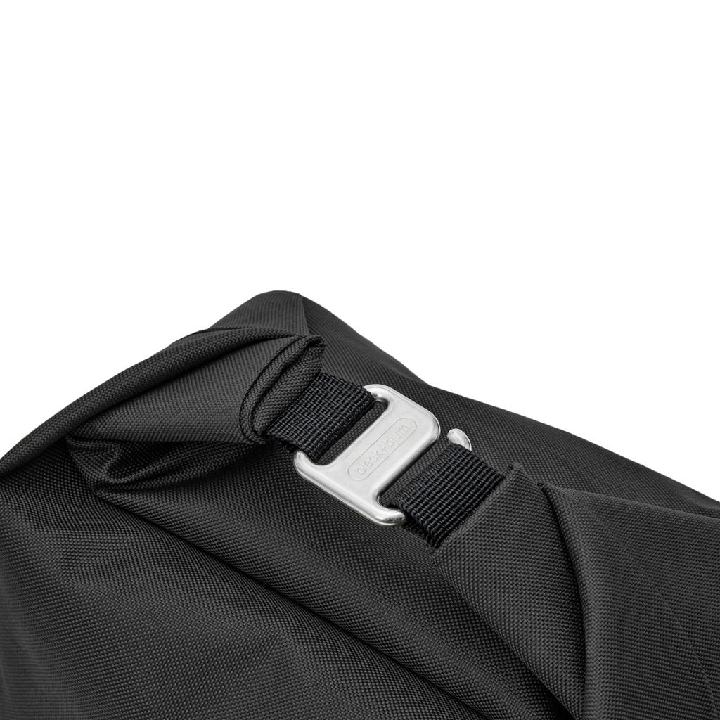 Geantă prânz Black+Blum 6.7L black