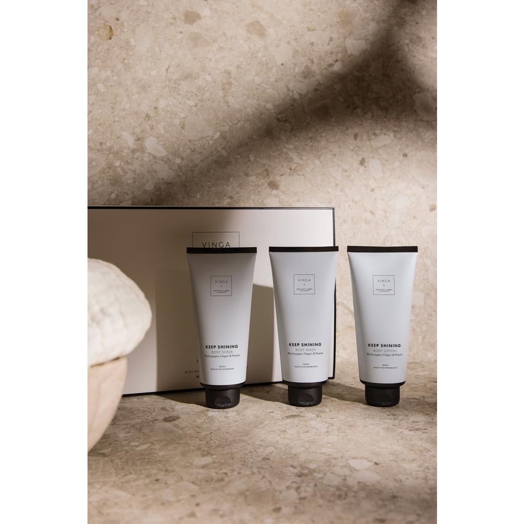 Set îngrijire corp Vinga x Tgl white