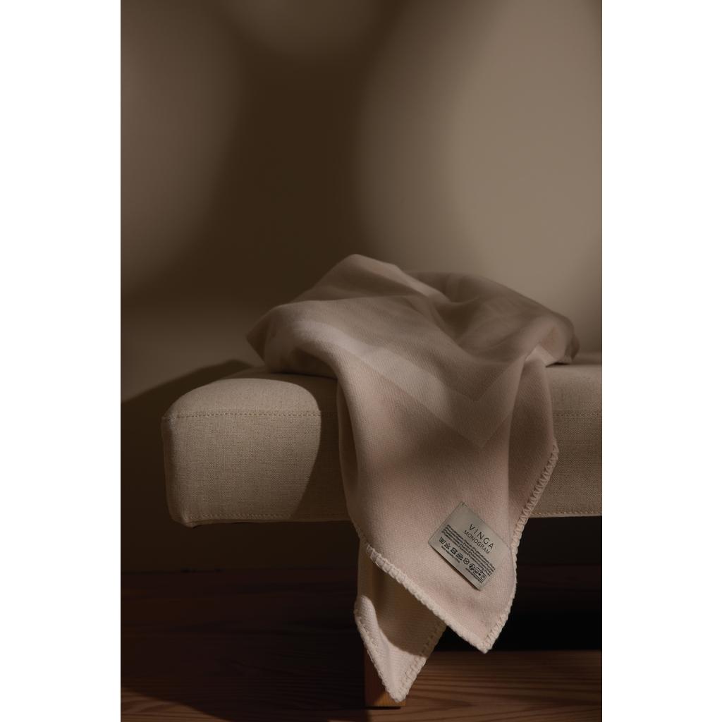 Pătură Vinga Monogram off white