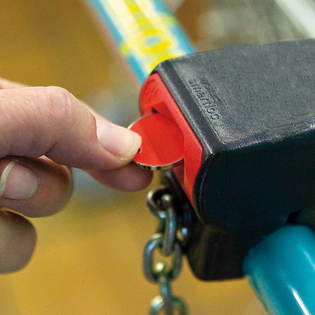 Breloc cu jeton cărucior Euromarket albastru