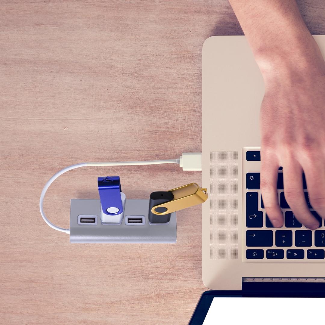 Distribuitor USB Hub Weeper argintiu