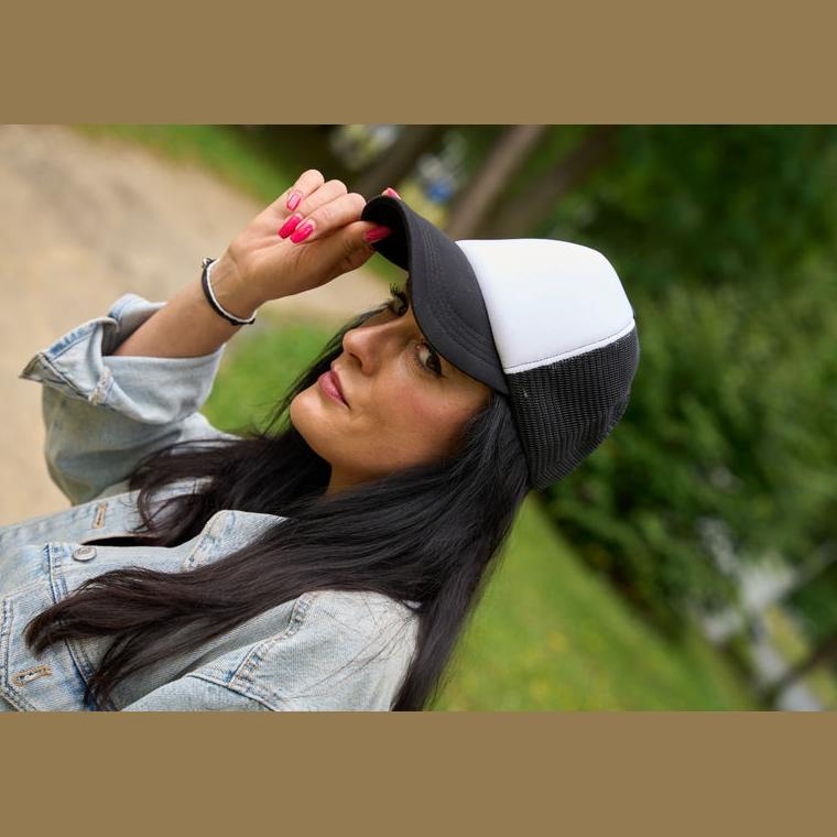 Șapcă trucker cu 5 panele Egmond Negru