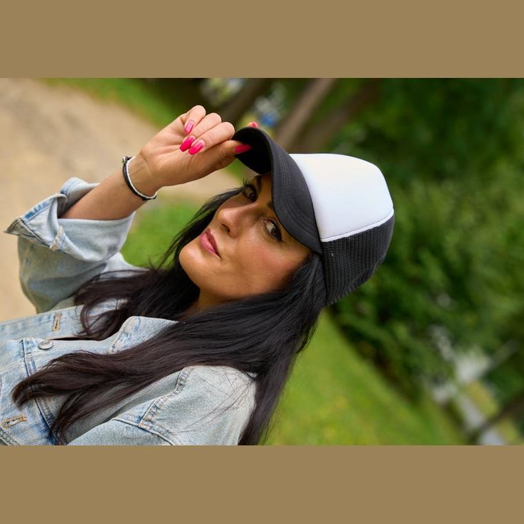 Șapcă trucker cu 5 panele Egmond Negru