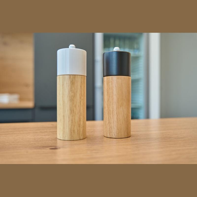 Set răzătoare și râșnițe pentru sare și piper Dakar Beige