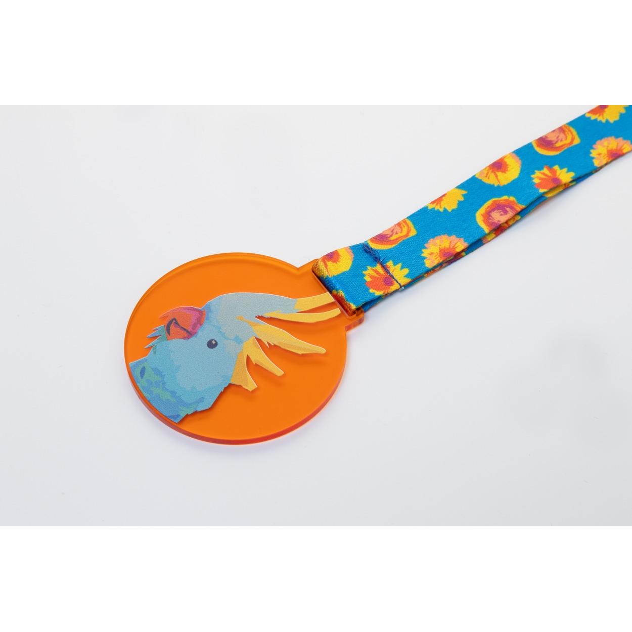 Medalie personalizată Subdal Colour portocaliu transparent