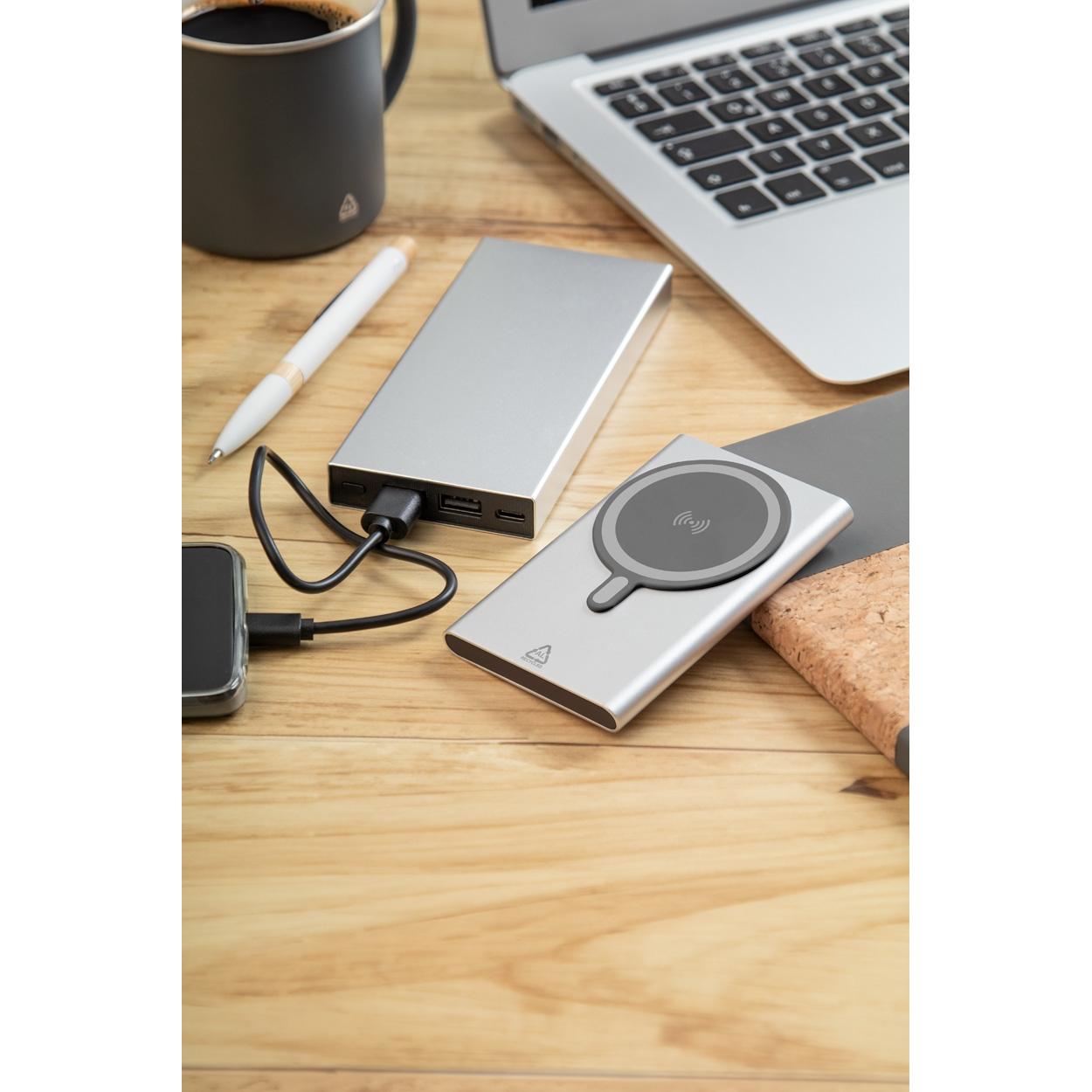 Baterie externă RaluStick argintiu