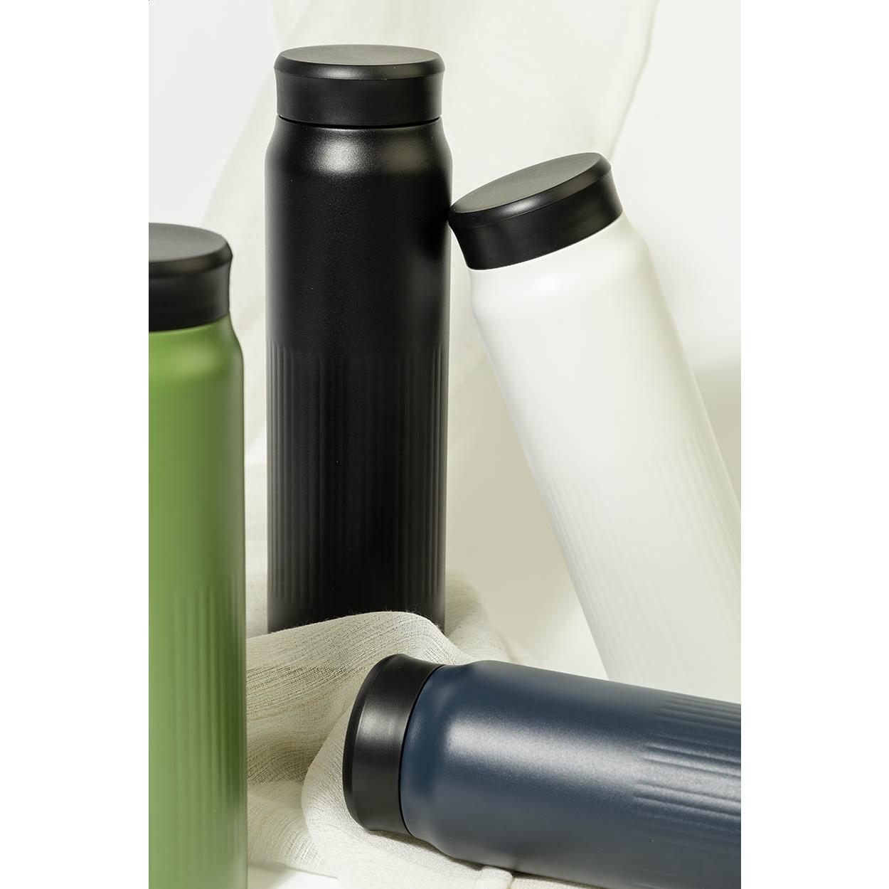 Termos din oțel inoxidabil reciclat Nuptse Alb