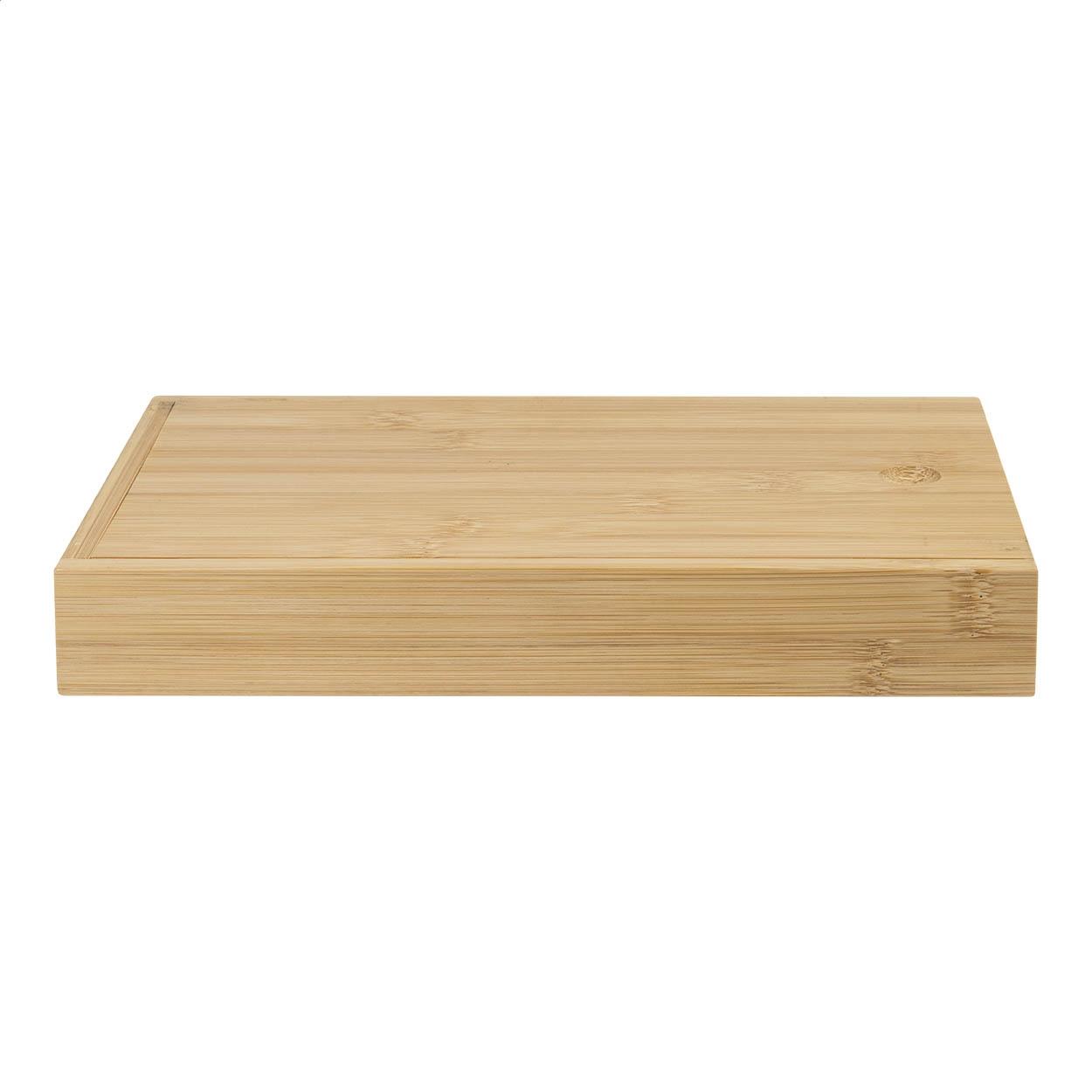 Set de brânzeturi și vin QuesoVino natural