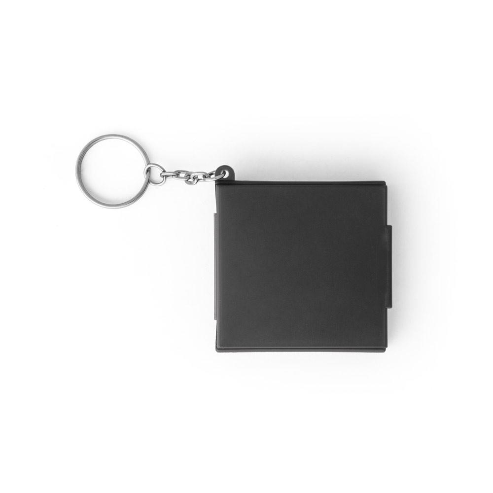 Breloc cutiuță din plastic