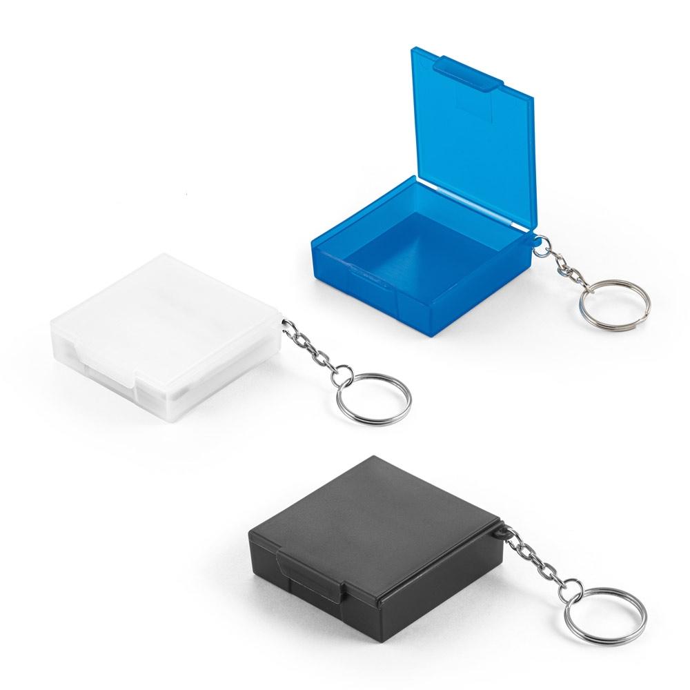 Breloc cutiuță din plastic Alb